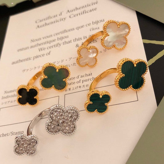 [LUXORA]CLOVER BETWEEN THE FINGER RING