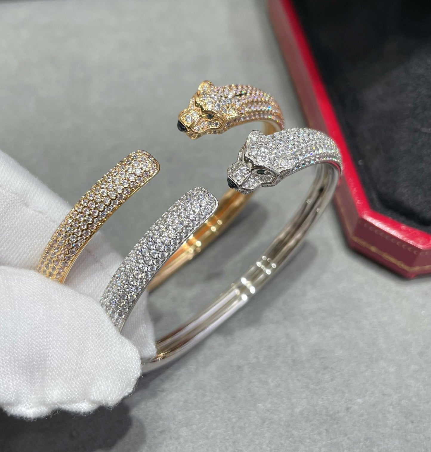 [LUXORA]PANTHERE FULL DIAMOND OPEN BRACELET