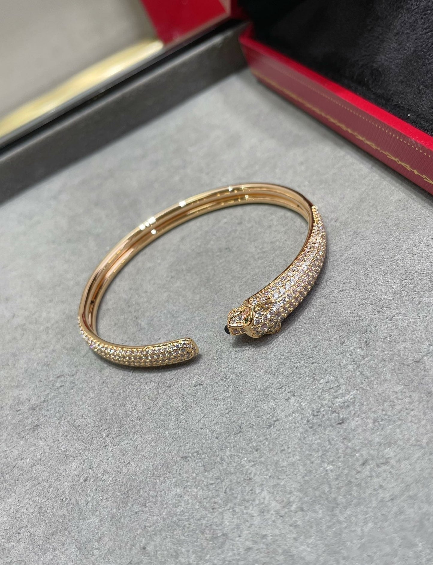 [LUXORA]PANTHERE FULL DIAMOND OPEN BRACELET