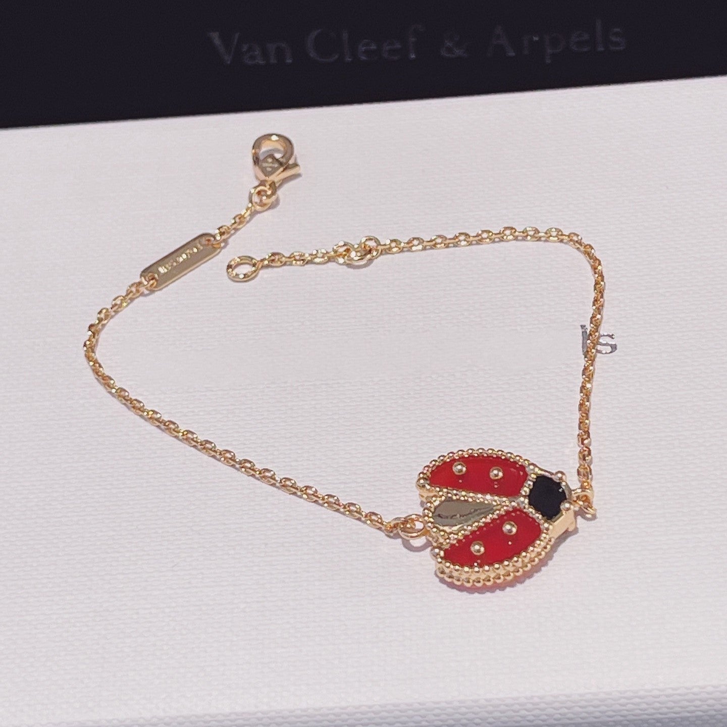 [LUXORA]LUCKY SPRING 1 MOTIF PINK GOLD BRACELET
