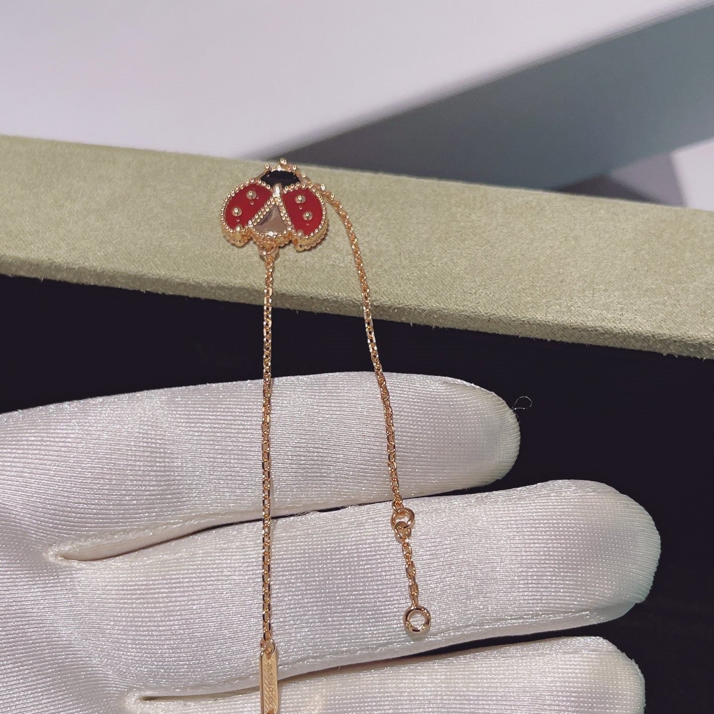 [LUXORA]LUCKY SPRING 1 MOTIF PINK GOLD BRACELET